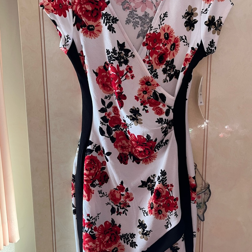 Chic Asymmetrical Floral Dress - Red and Black-stand out from the rest!!